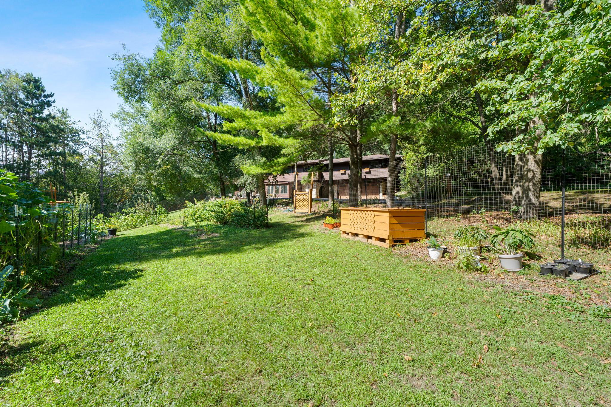 main property photo 109