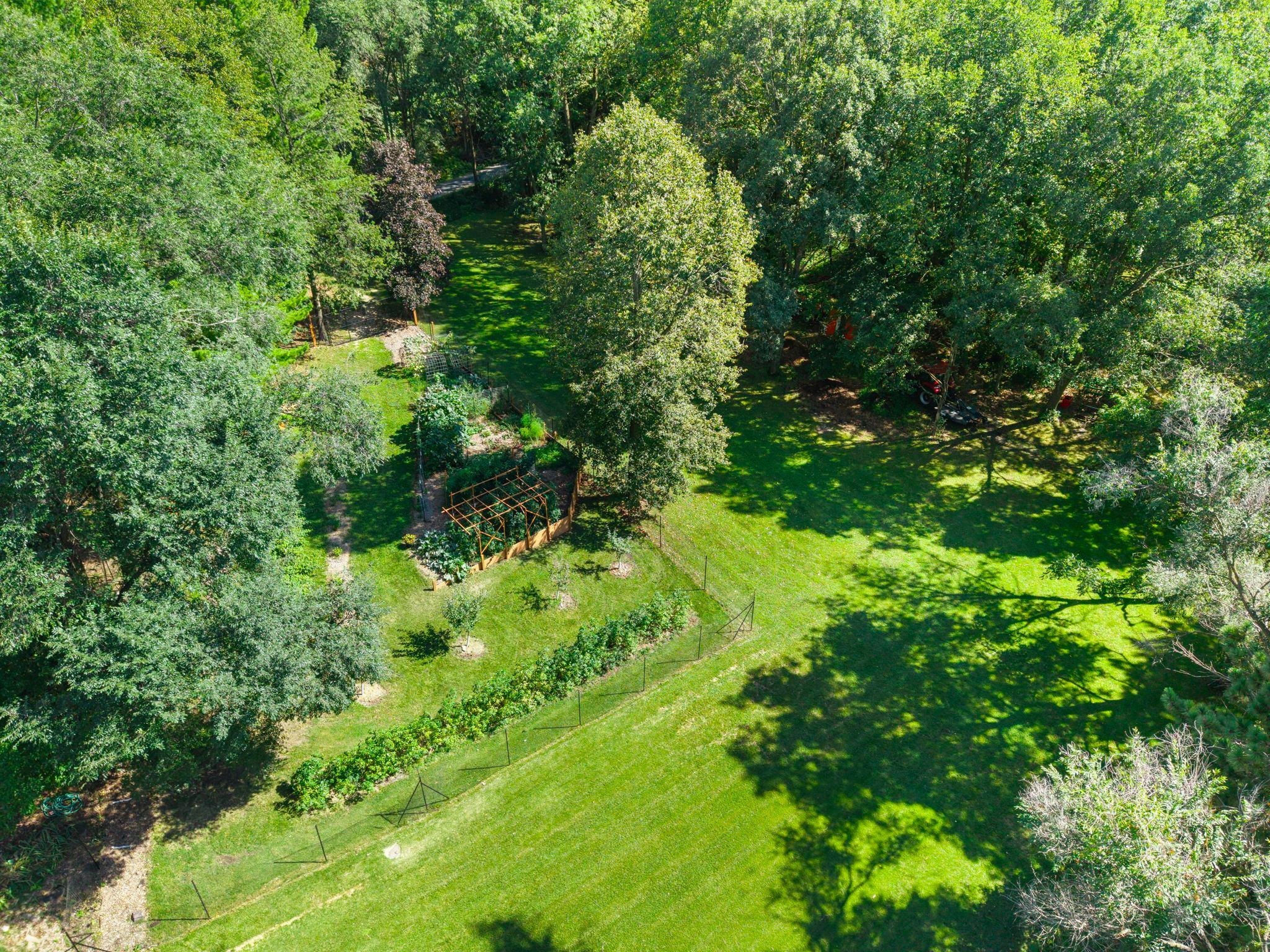 main property photo 114