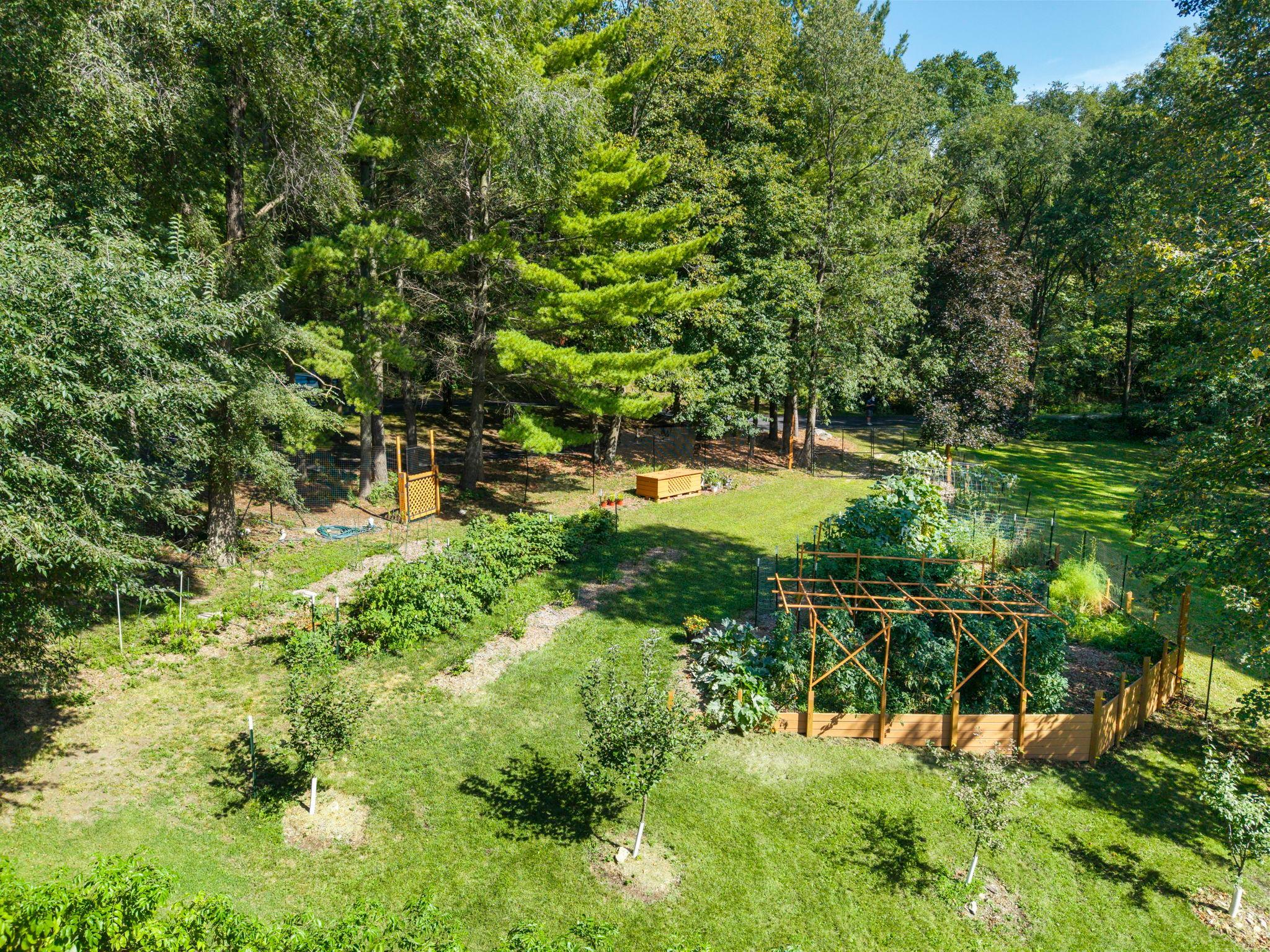 main property photo 118