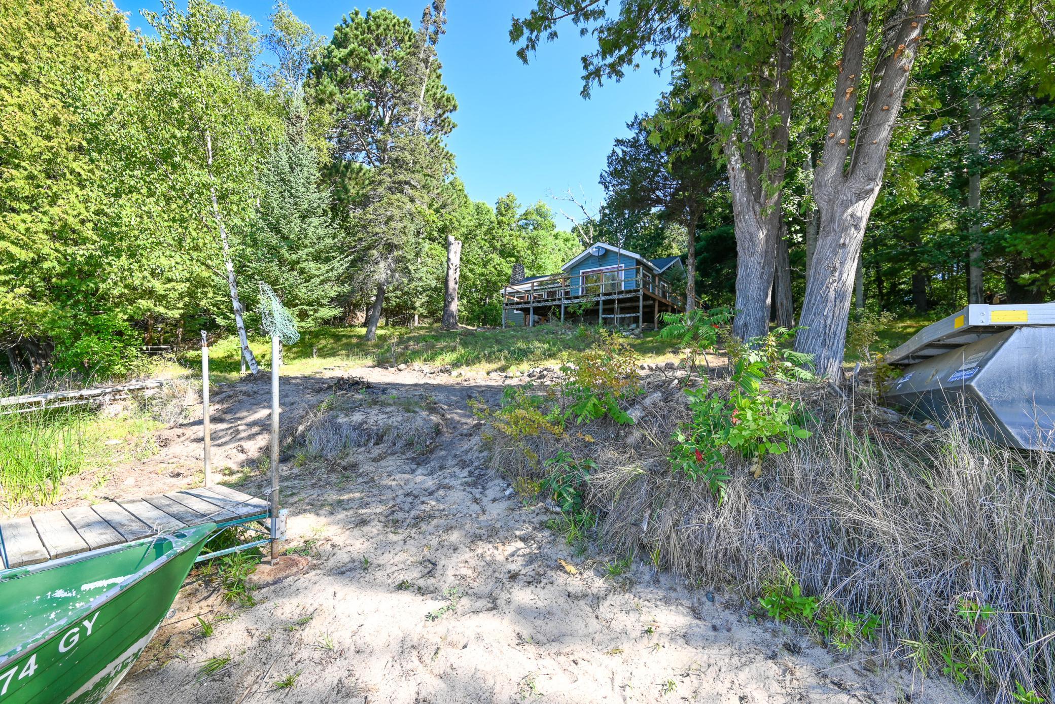 main property photo 9