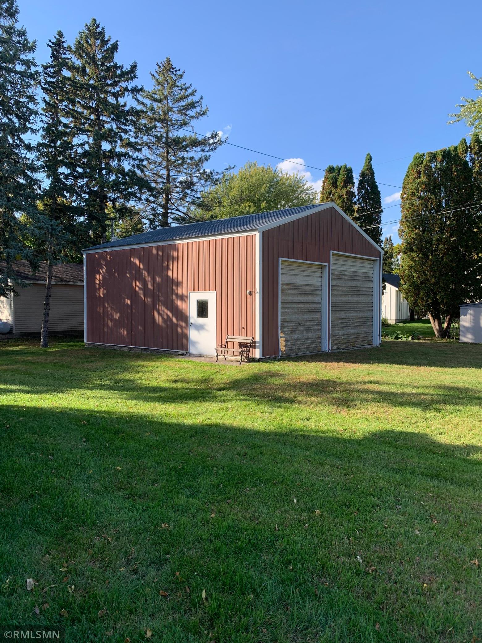 main property photo 21
