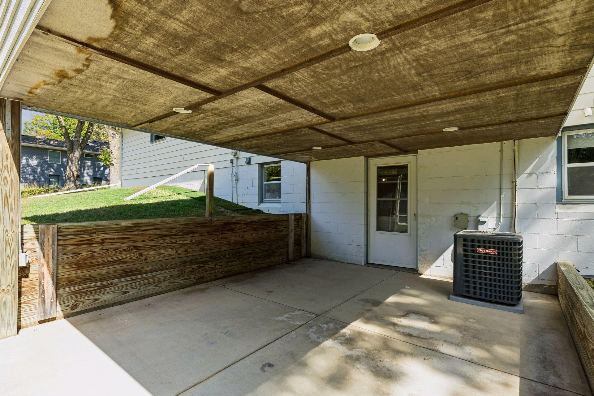 main property photo 42