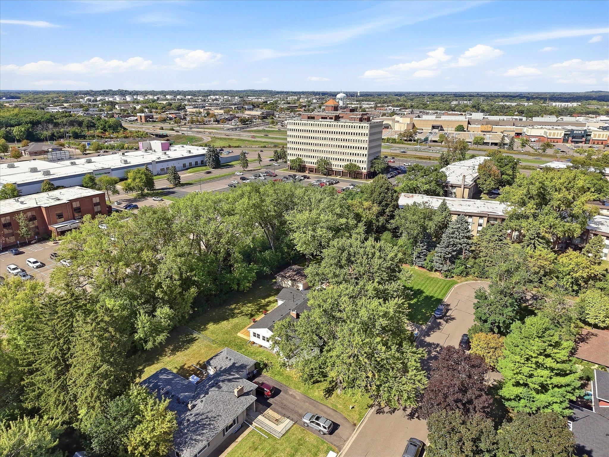main property photo 43