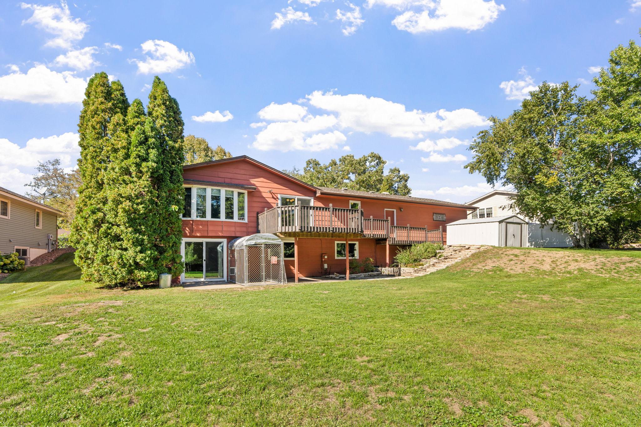 main property photo 12