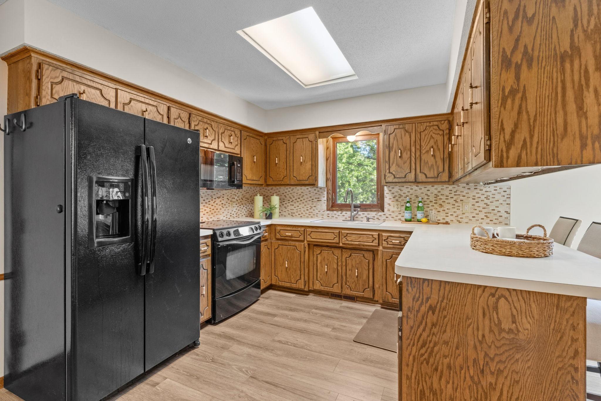 main property photo 26