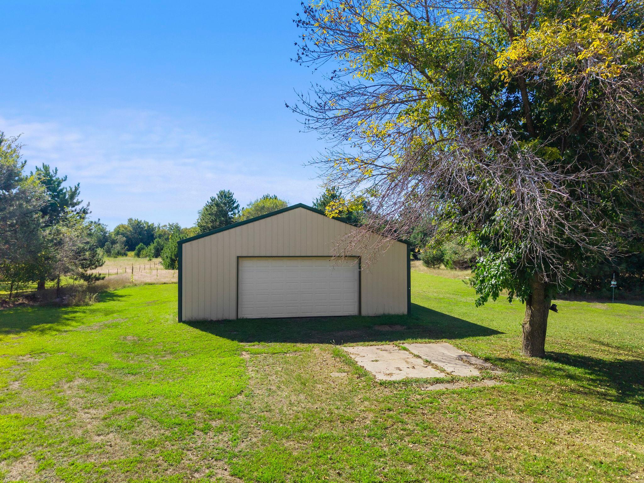 main property photo 60
