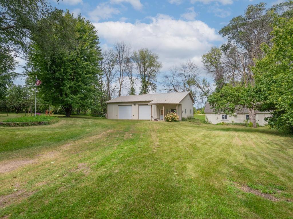 main property photo 40