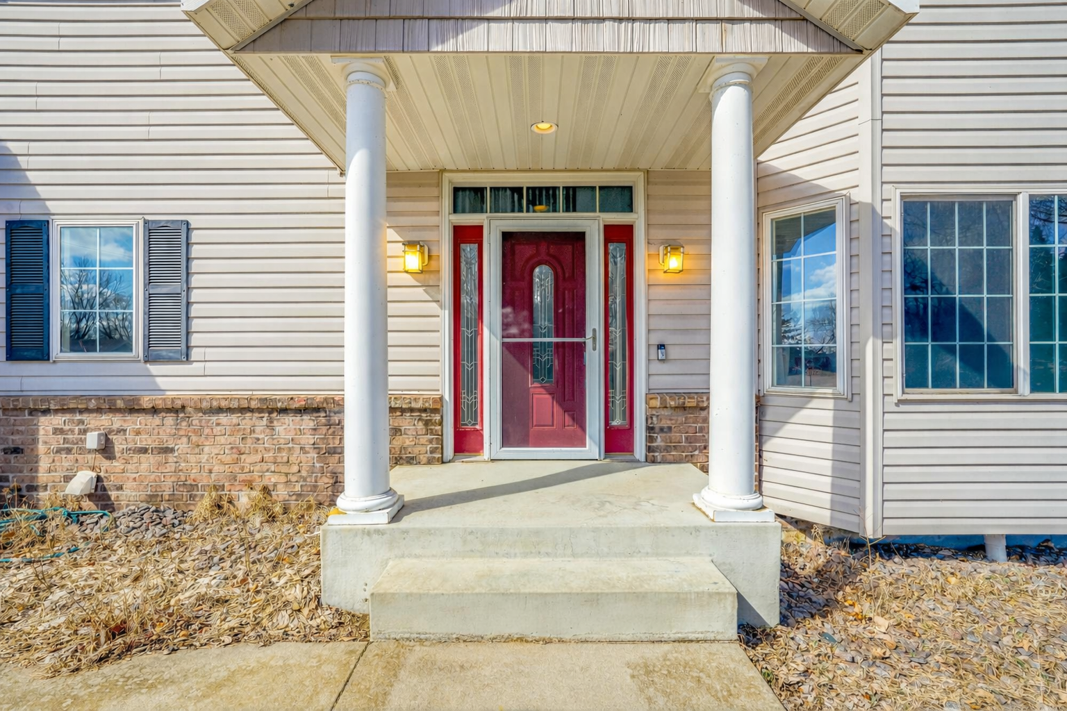 main property photo 3