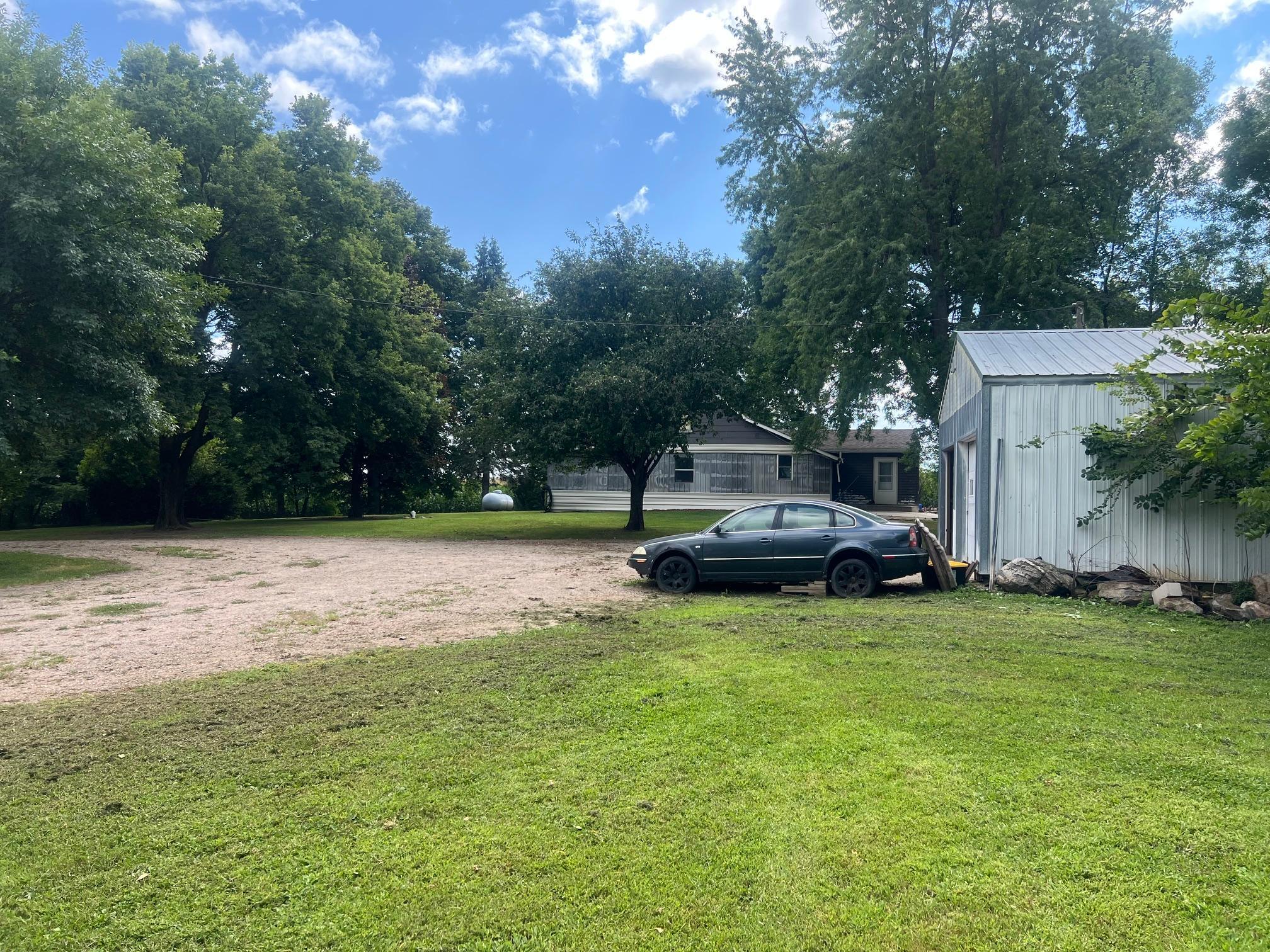 main property photo 25