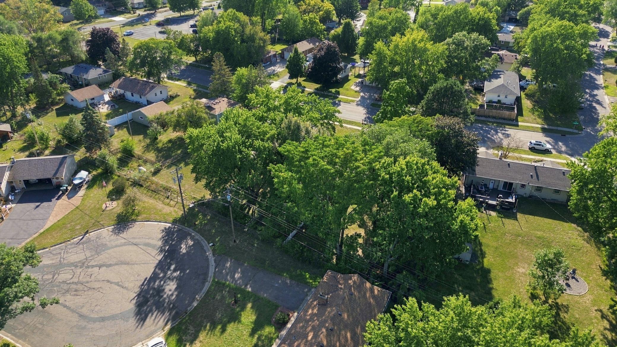 main property photo 42