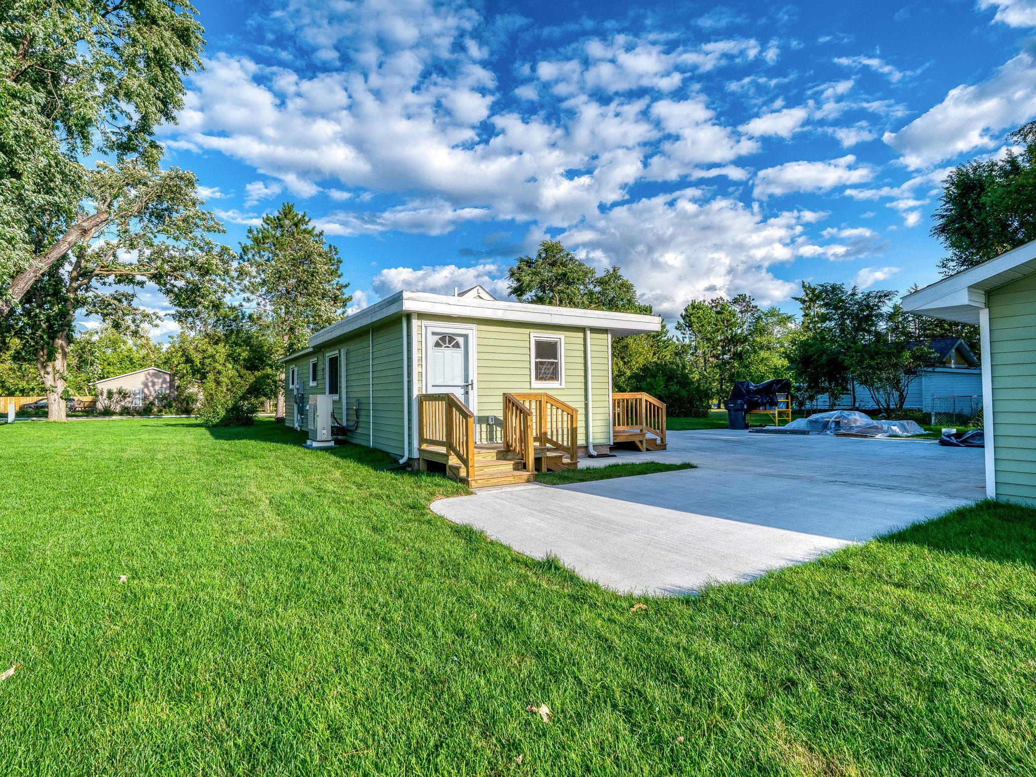 main property photo 48