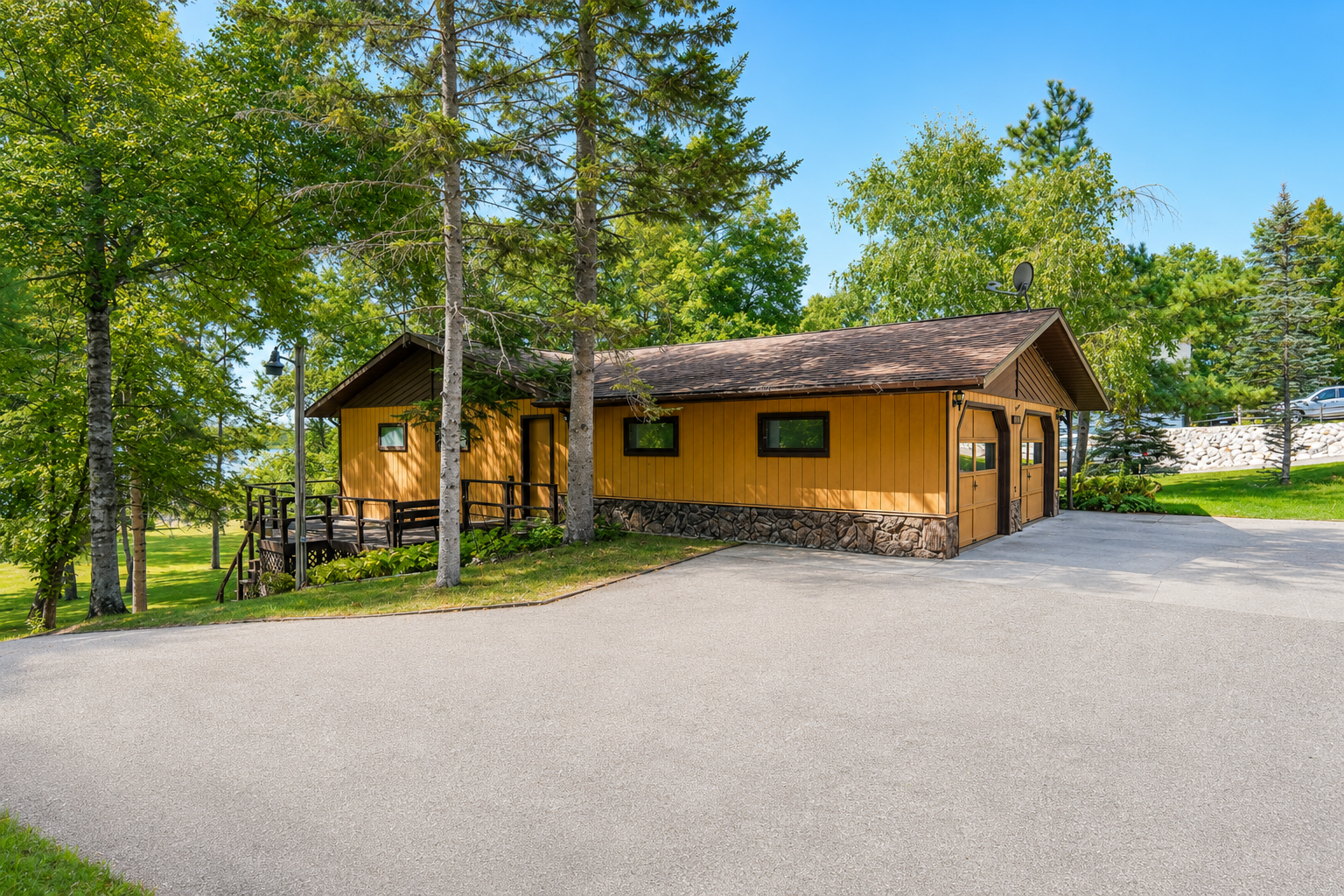 main property photo 29