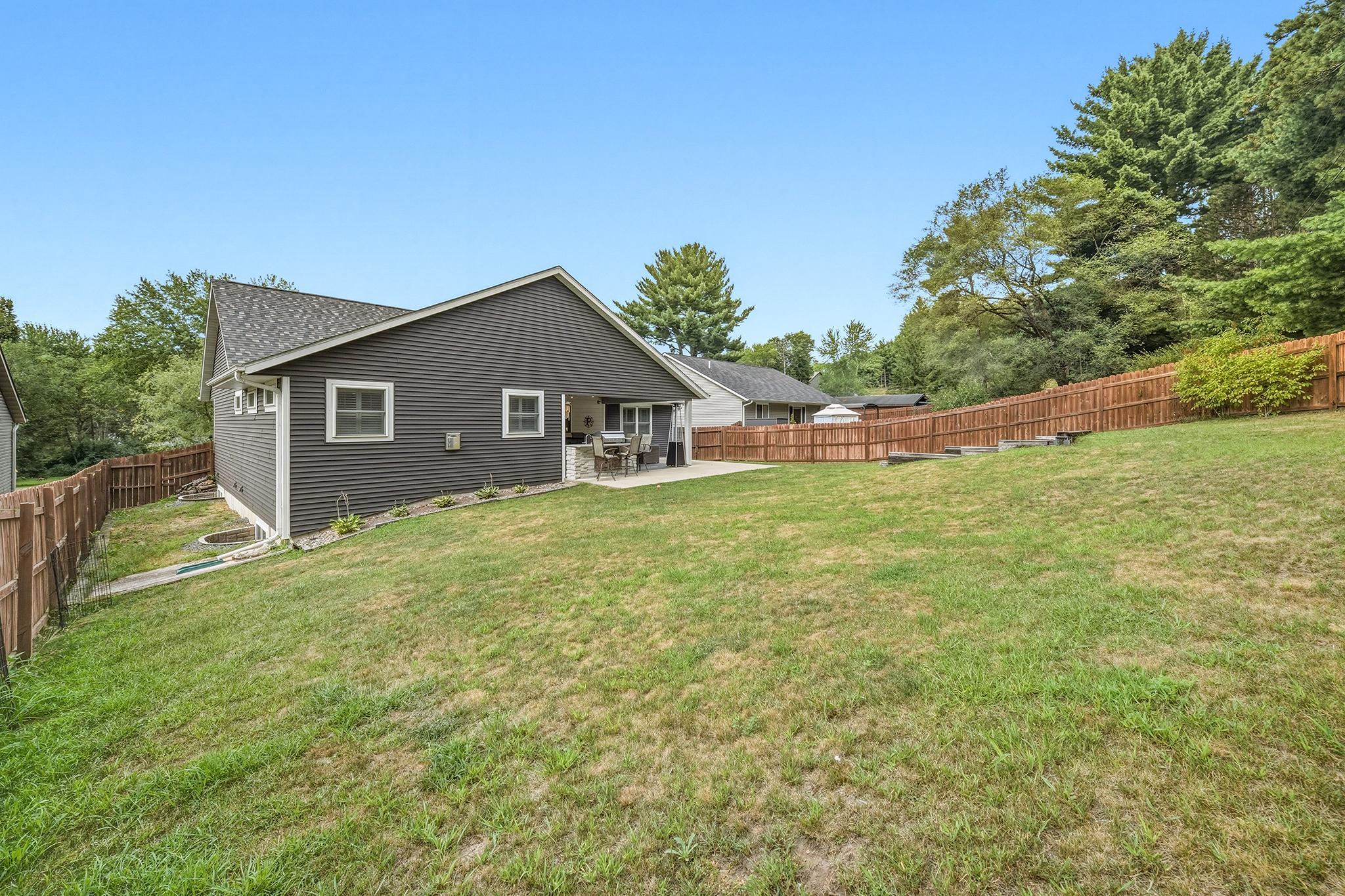 main property photo 43
