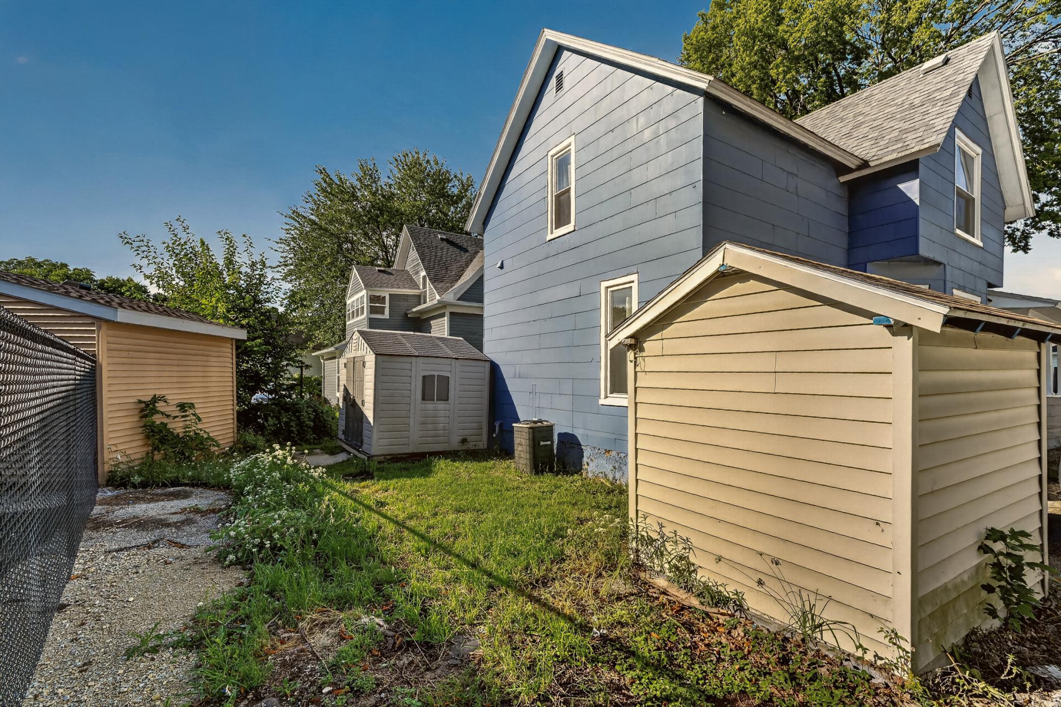 main property photo 3