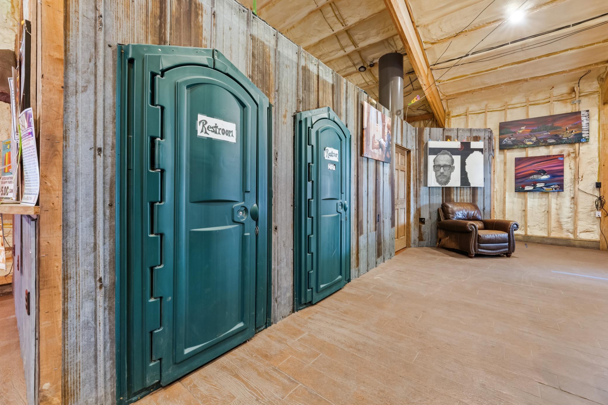 main property photo 15