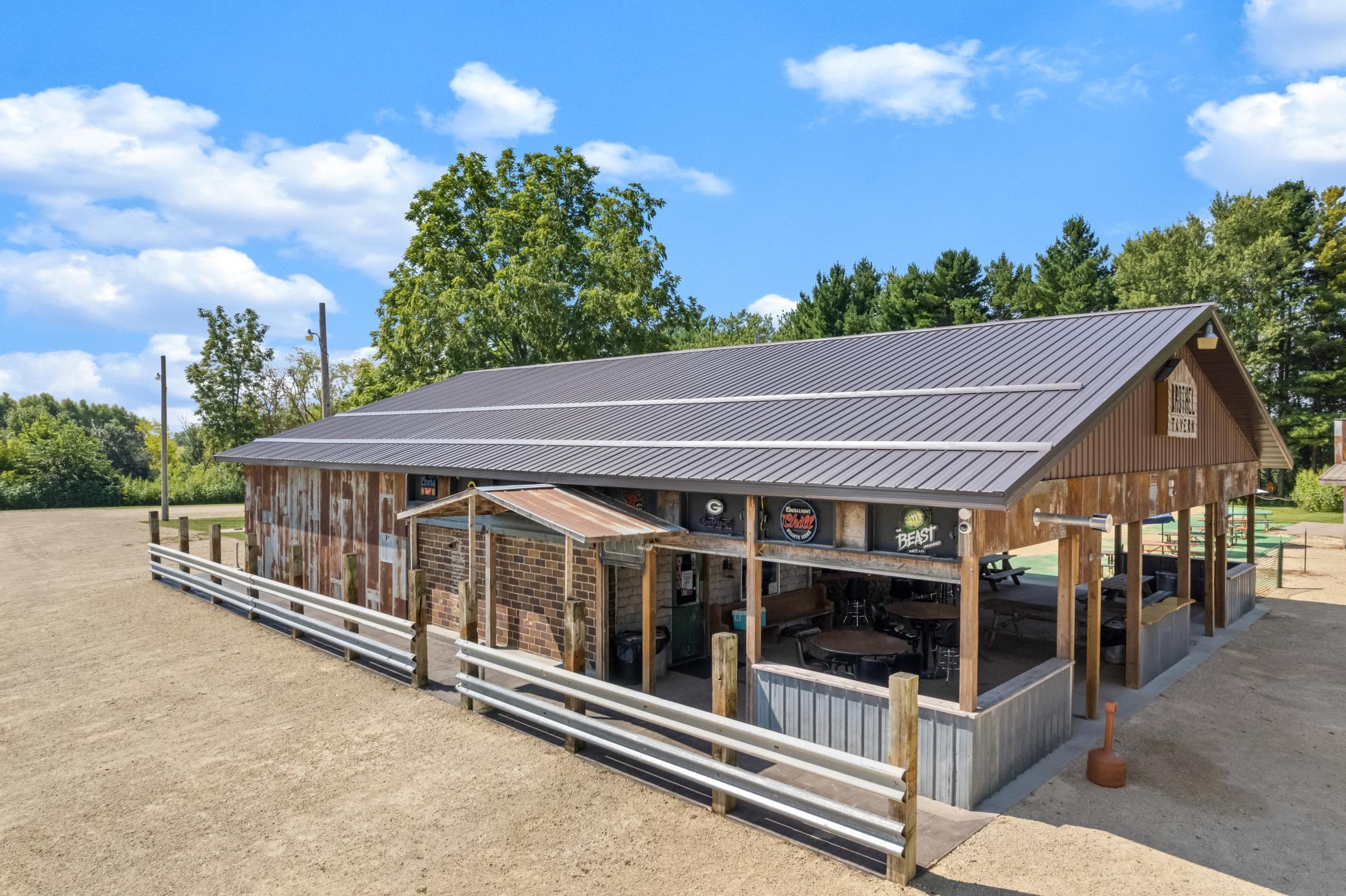 main property photo 46
