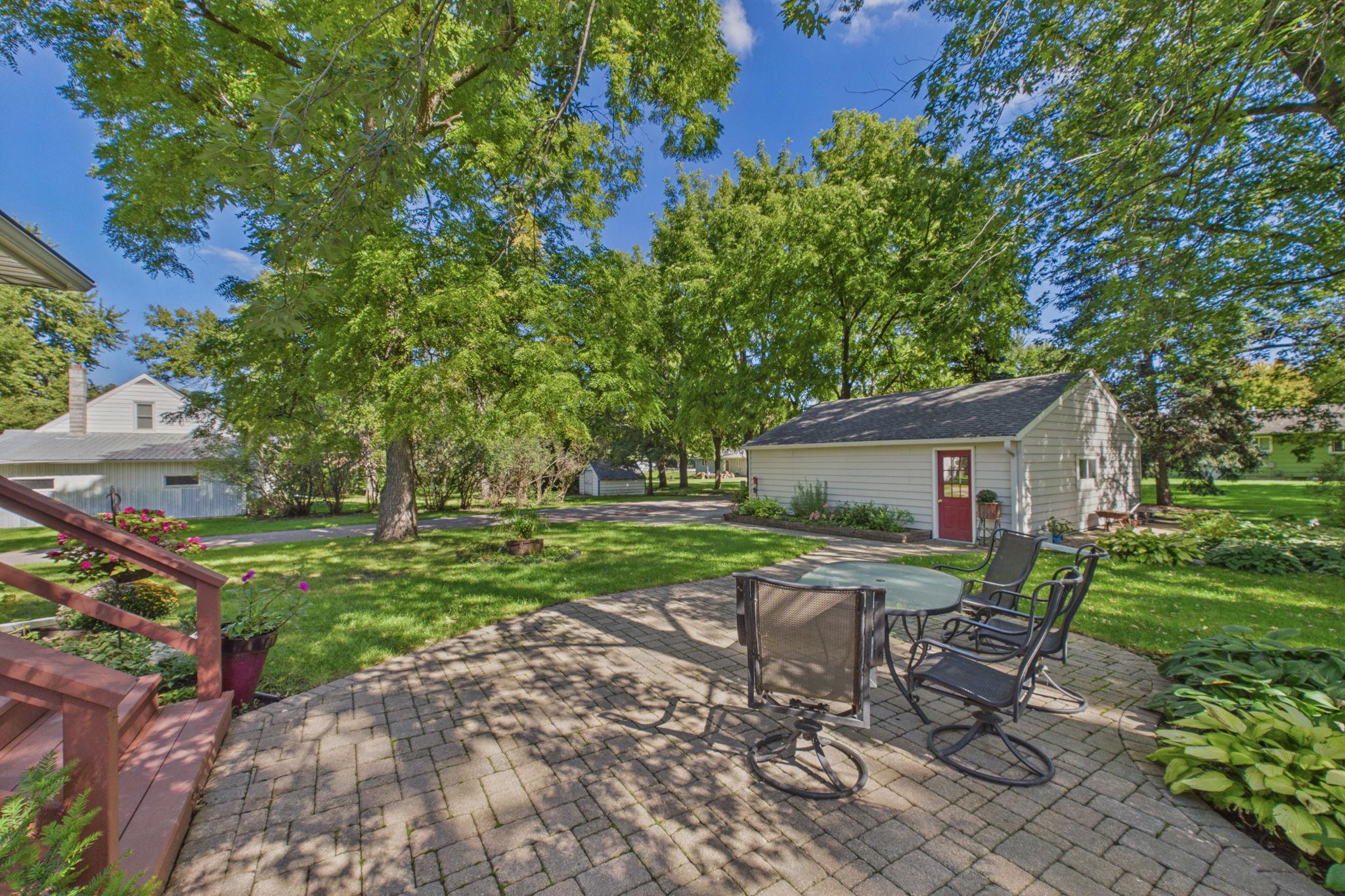 main property photo 16