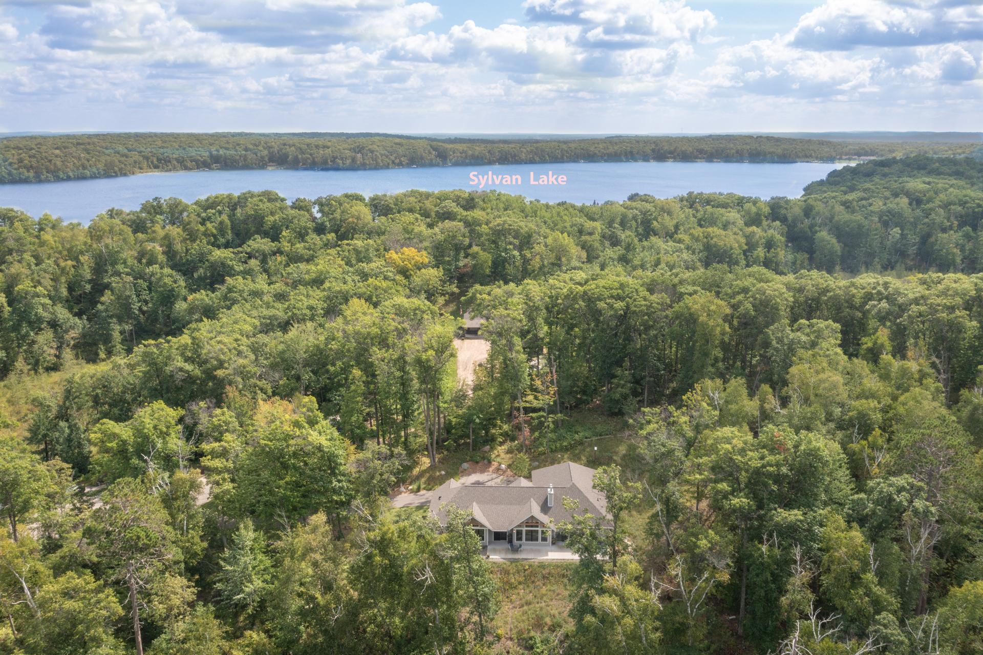 main property photo 6