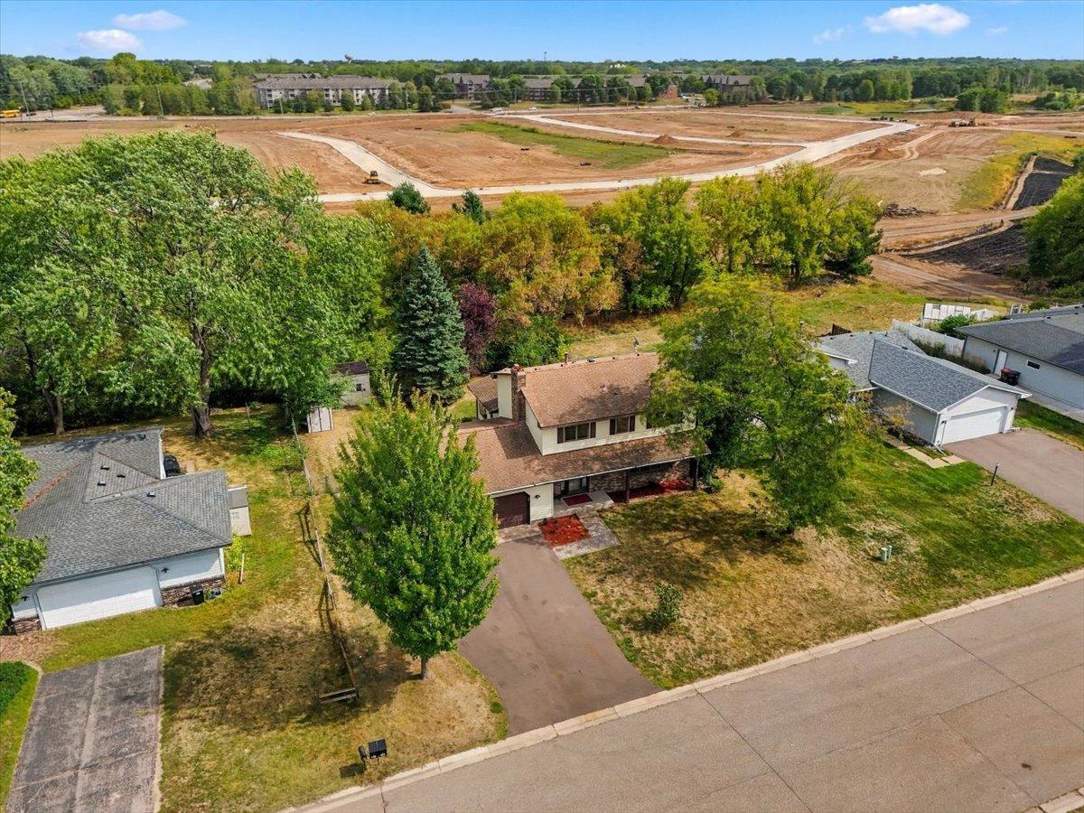 main property photo 40