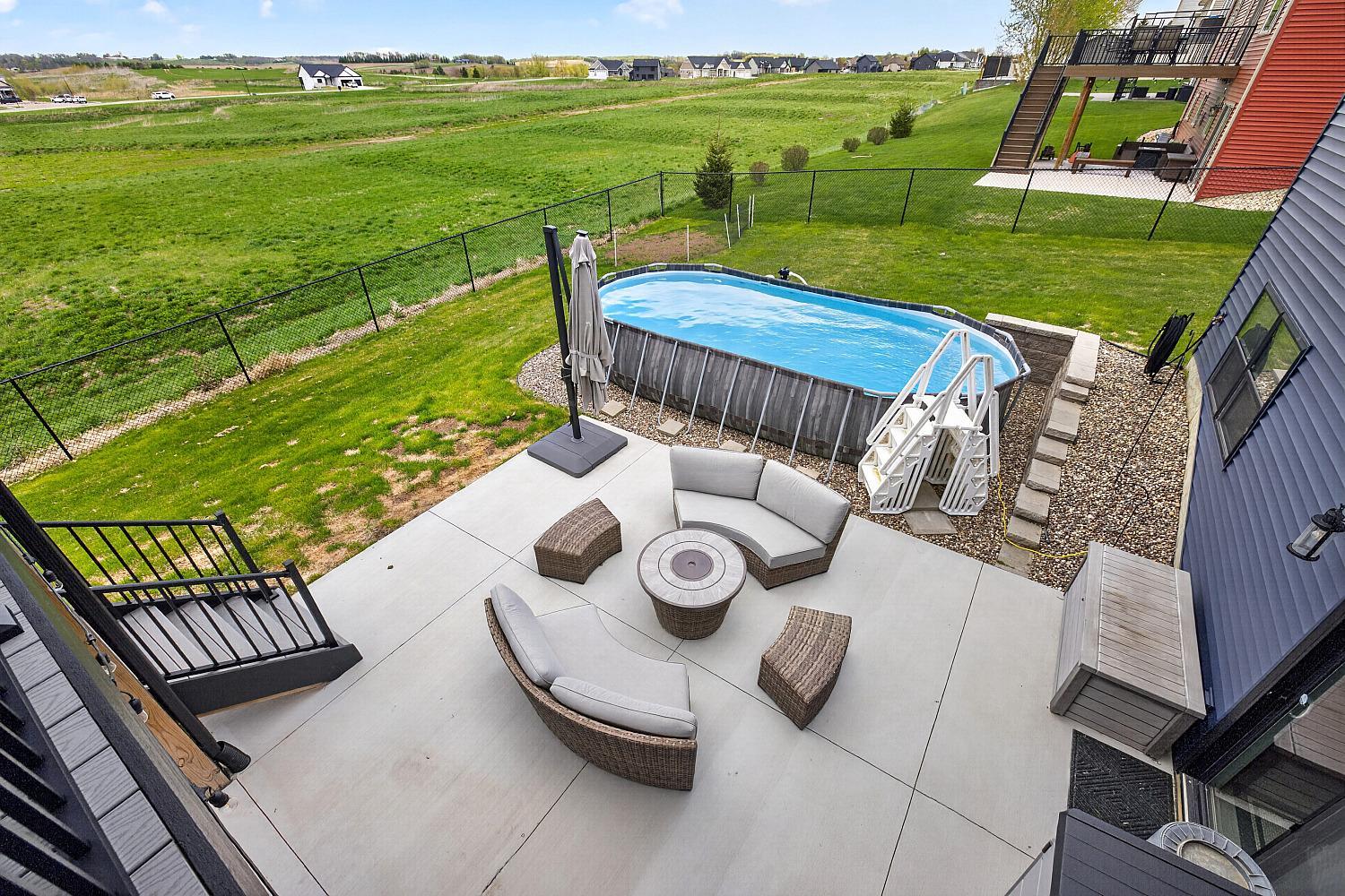 main property photo 48