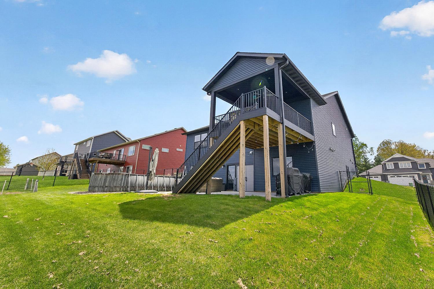 main property photo 50