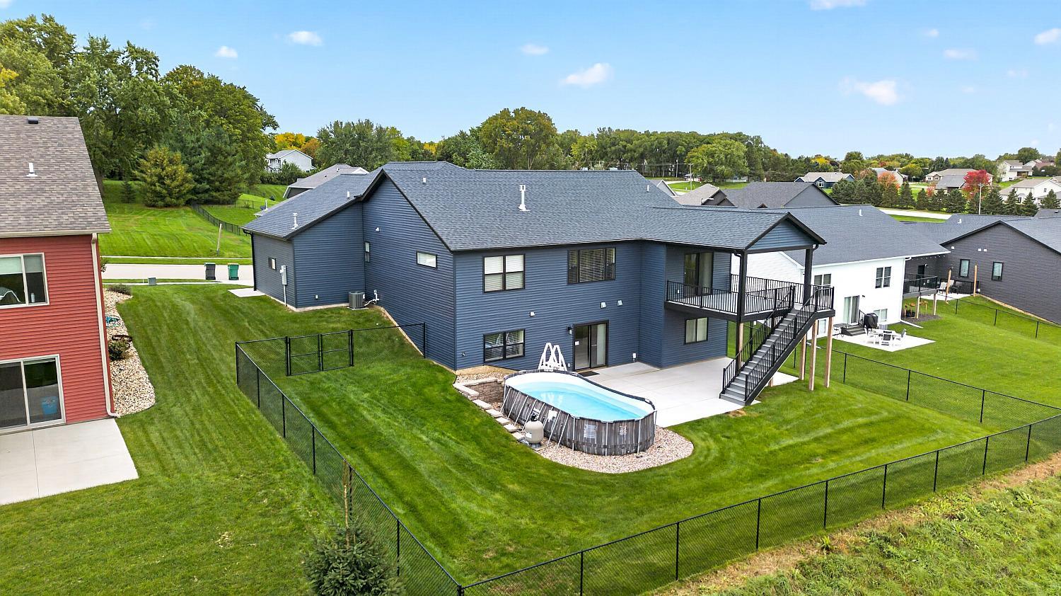 main property photo 51
