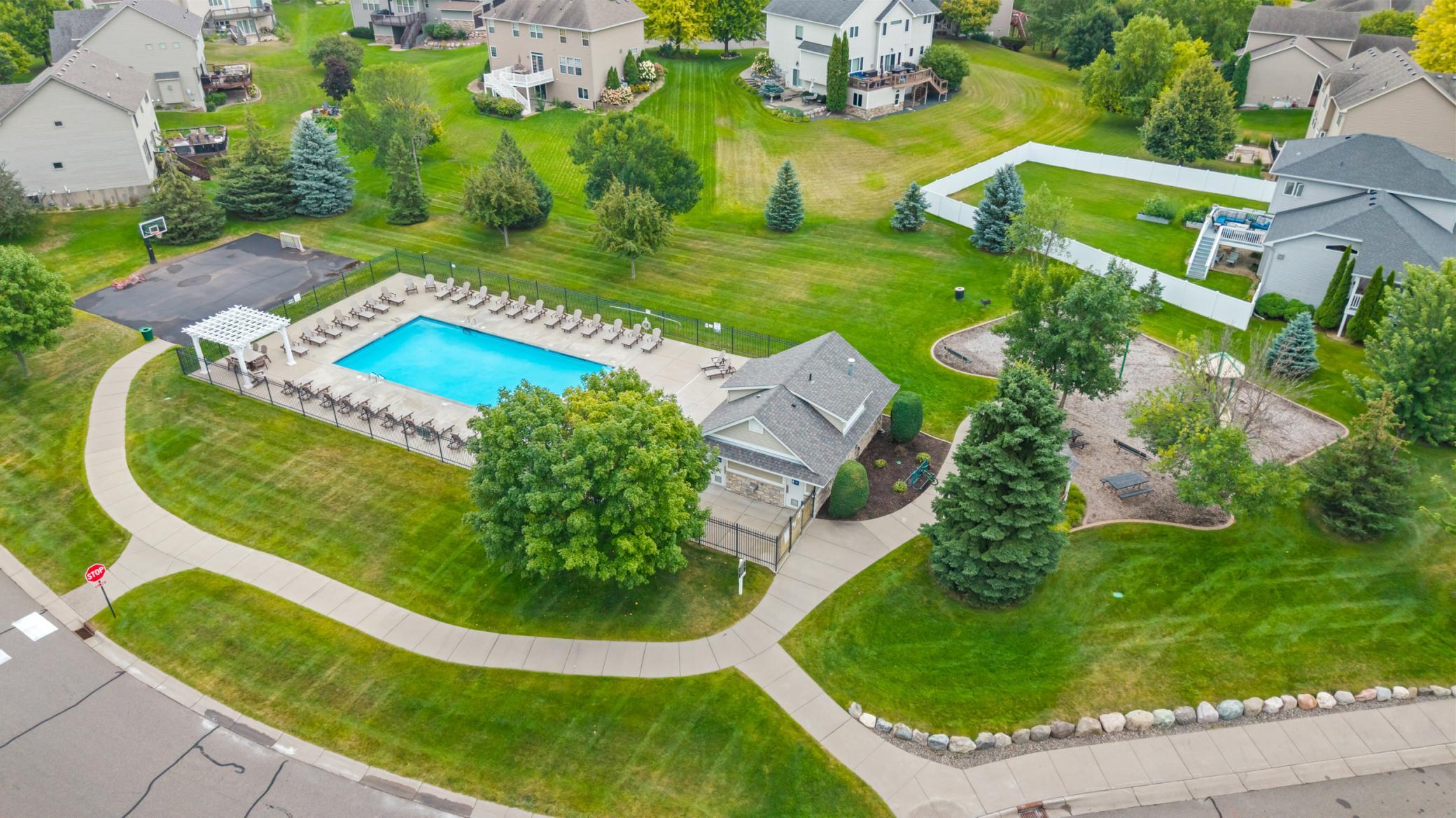 main property photo 22