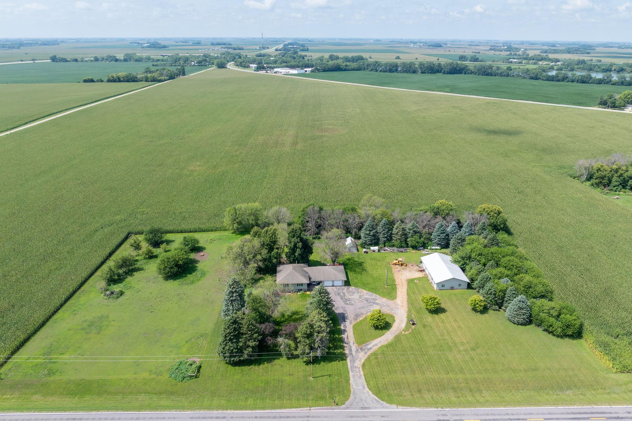 main property photo 46