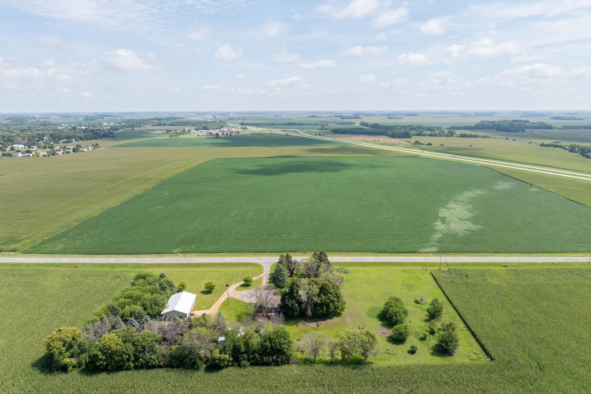 main property photo 50