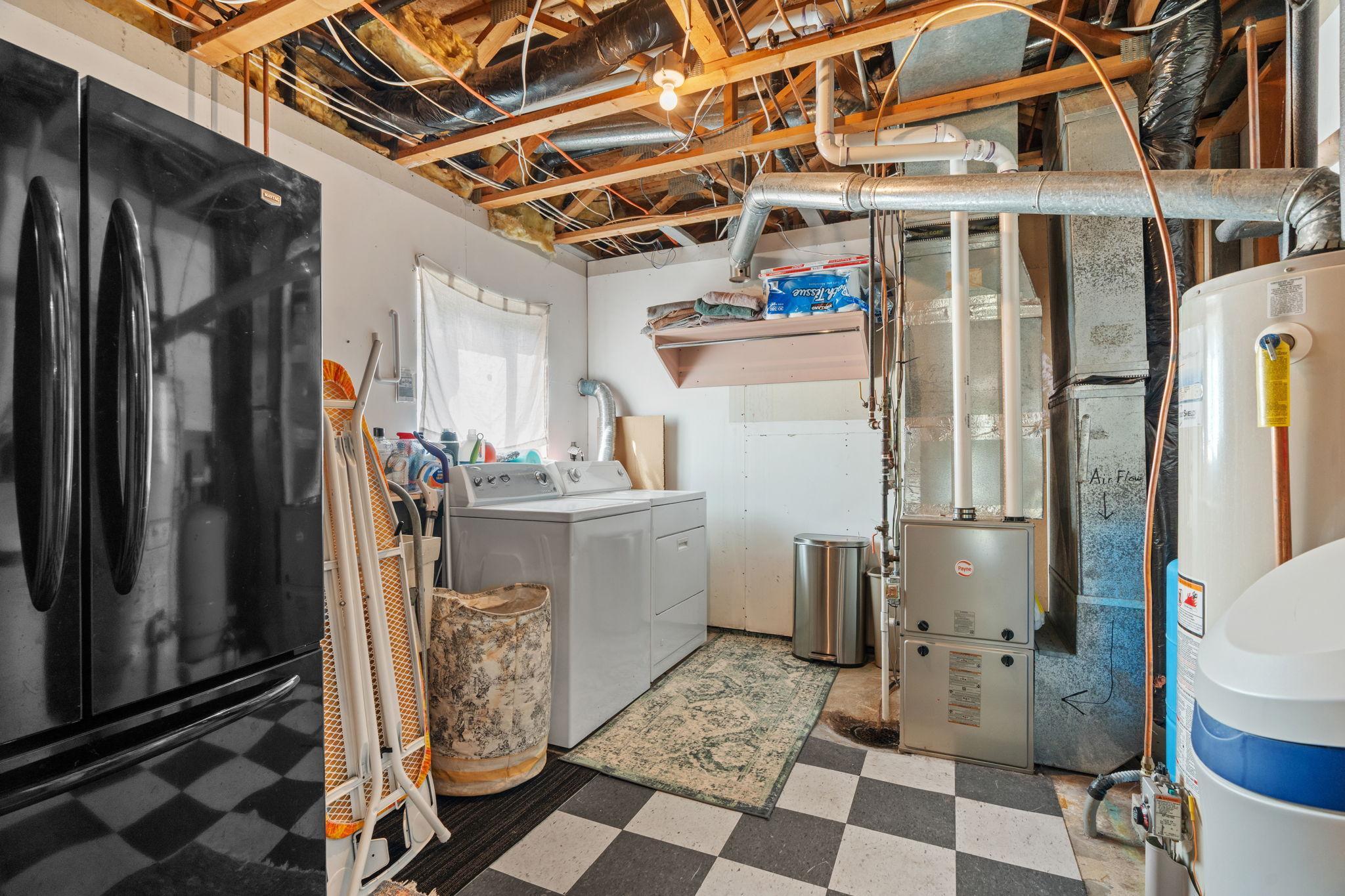 main property photo 50