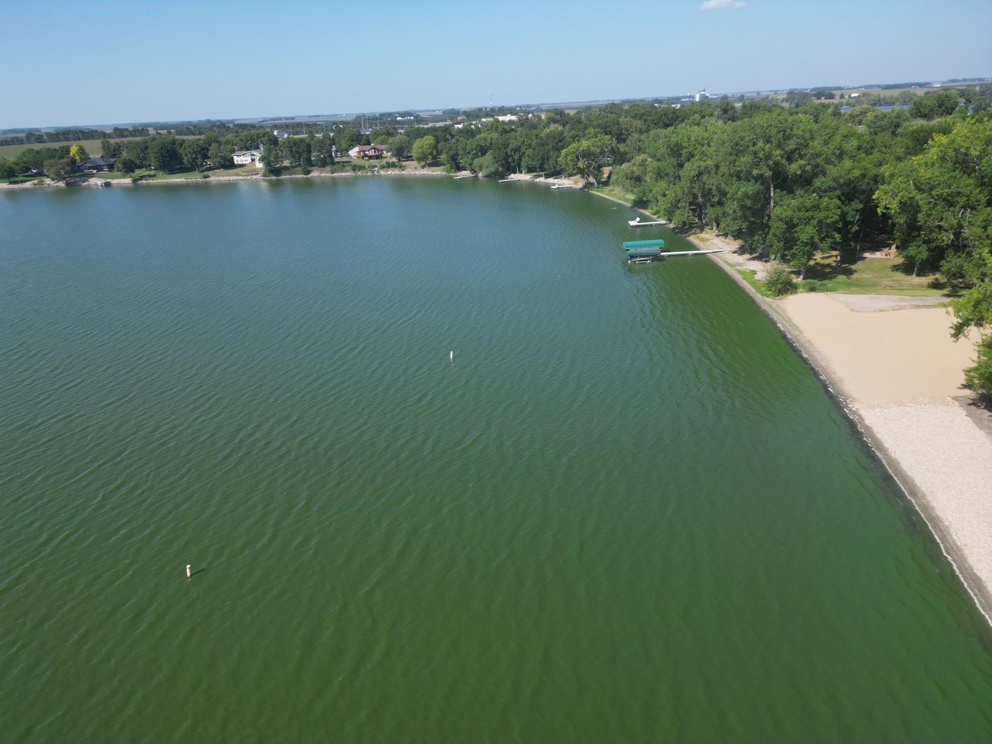 main property photo 10