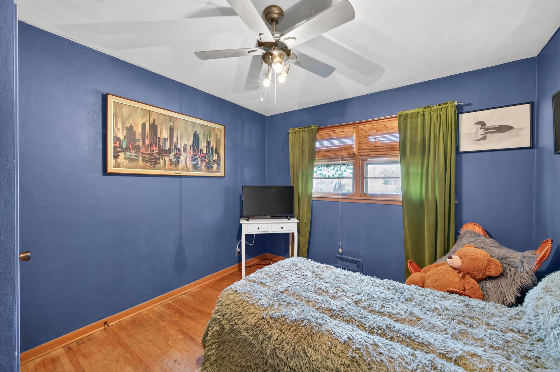 main property photo 15