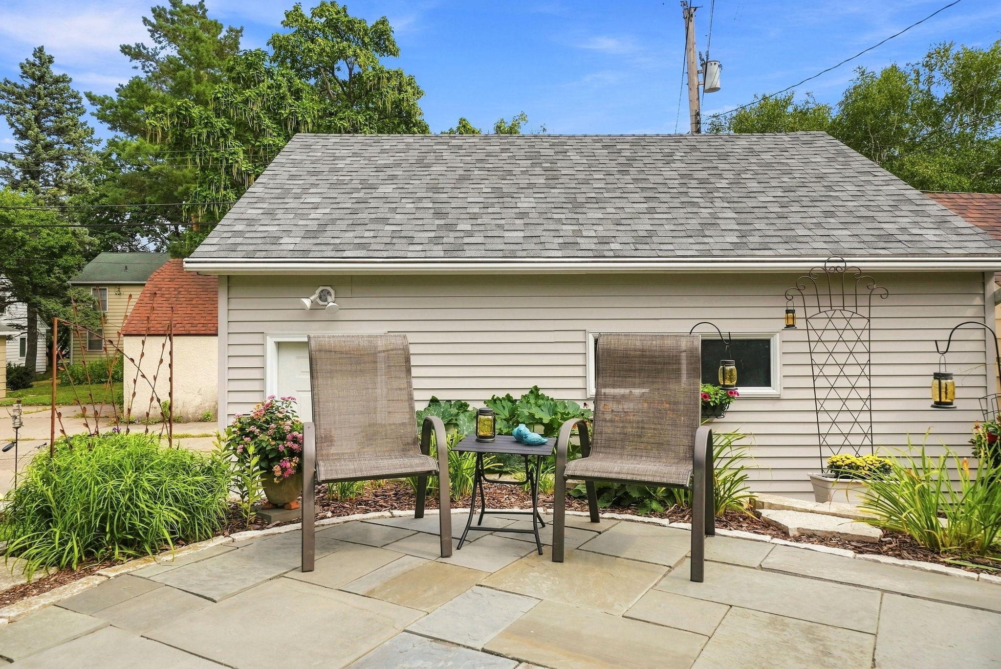 main property photo 68