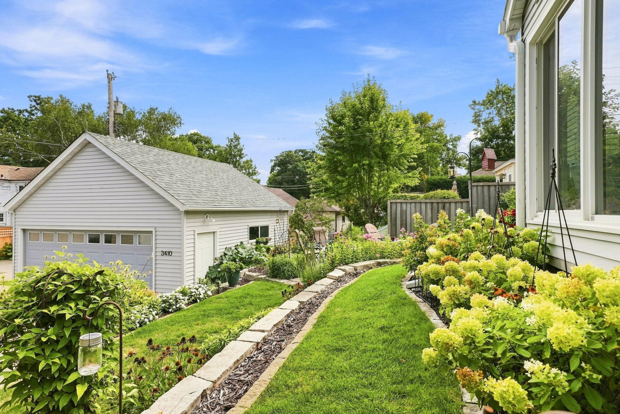 main property photo 71