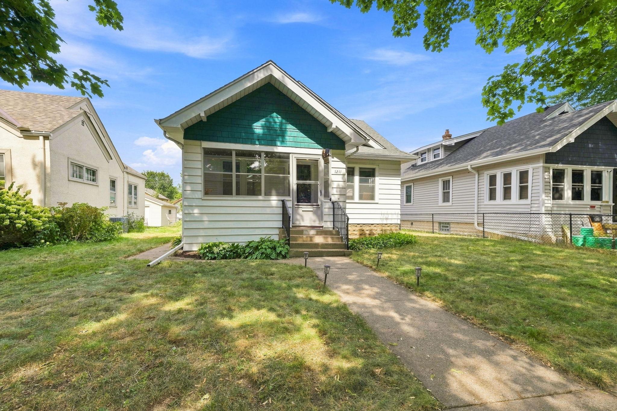 main property photo 24
