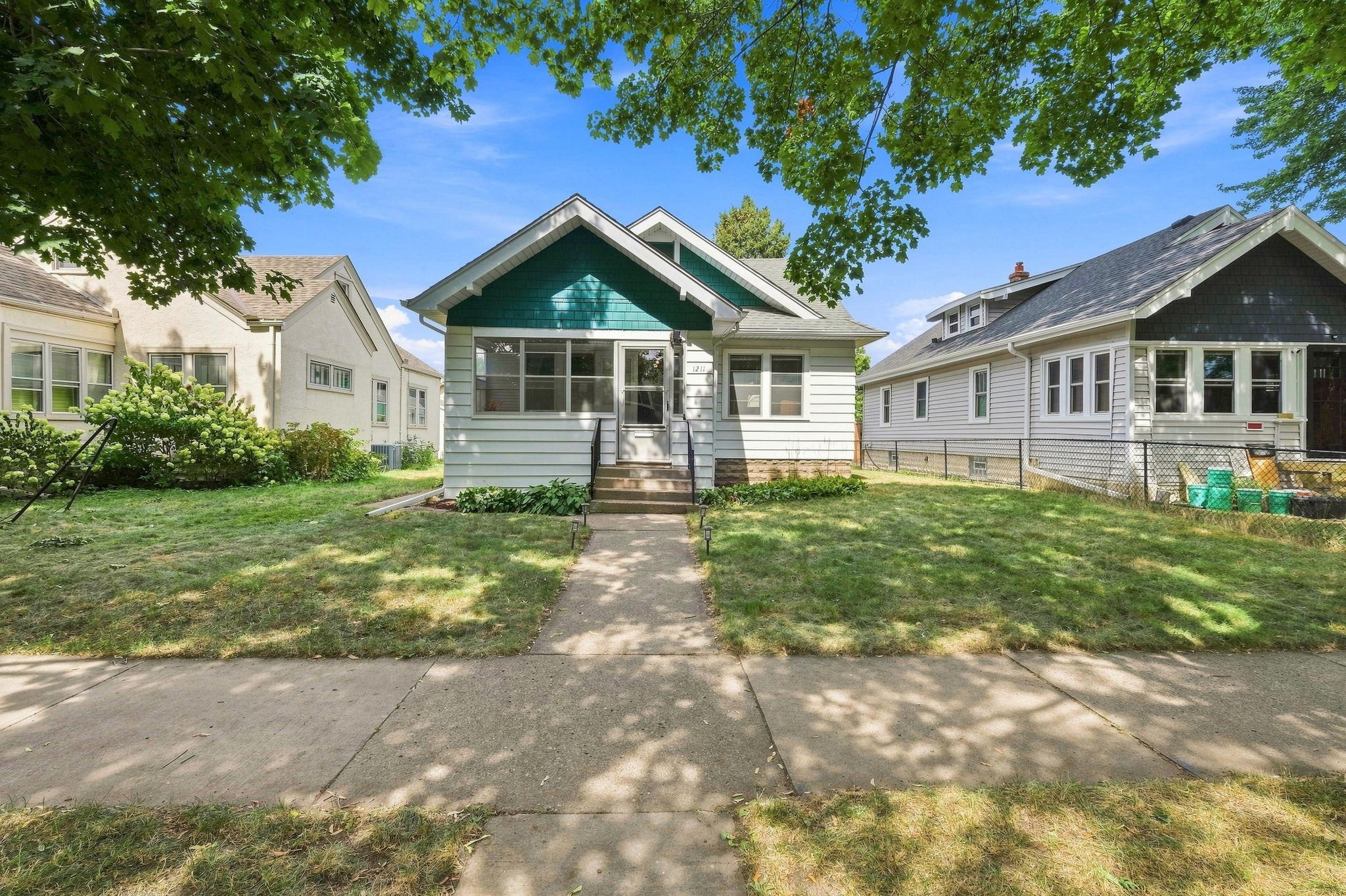 main property photo 25