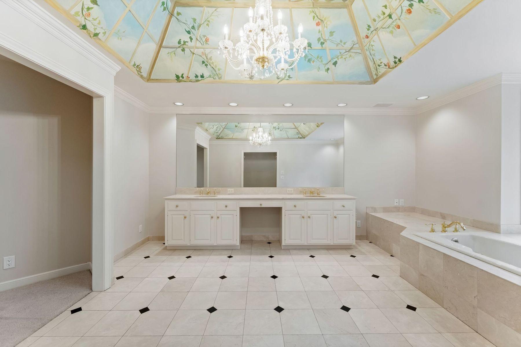 main property photo 50