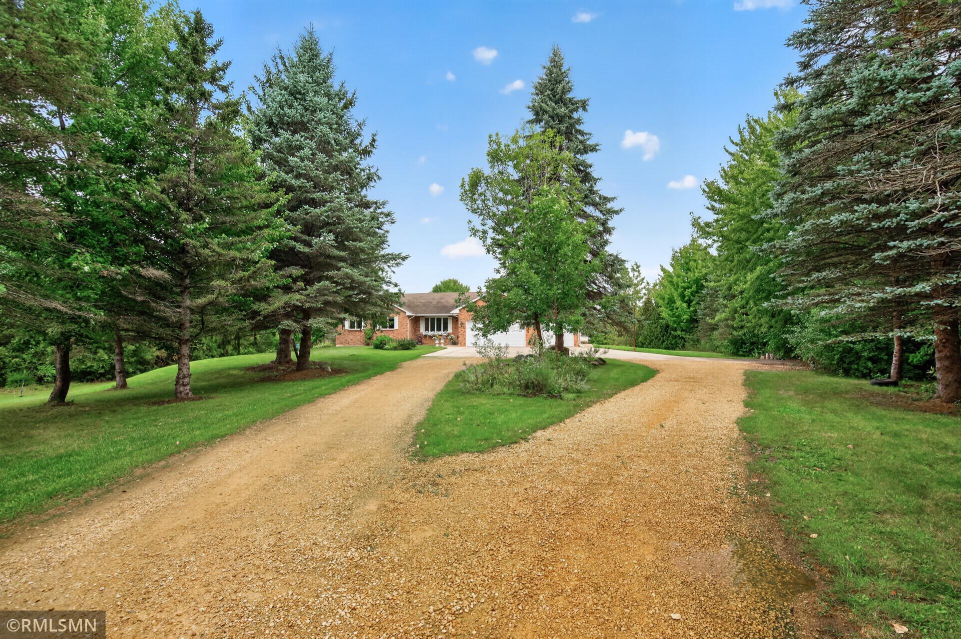 main property photo 0