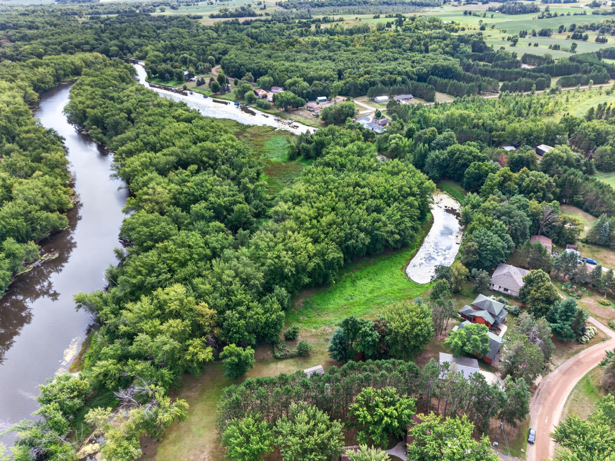 main property photo 45
