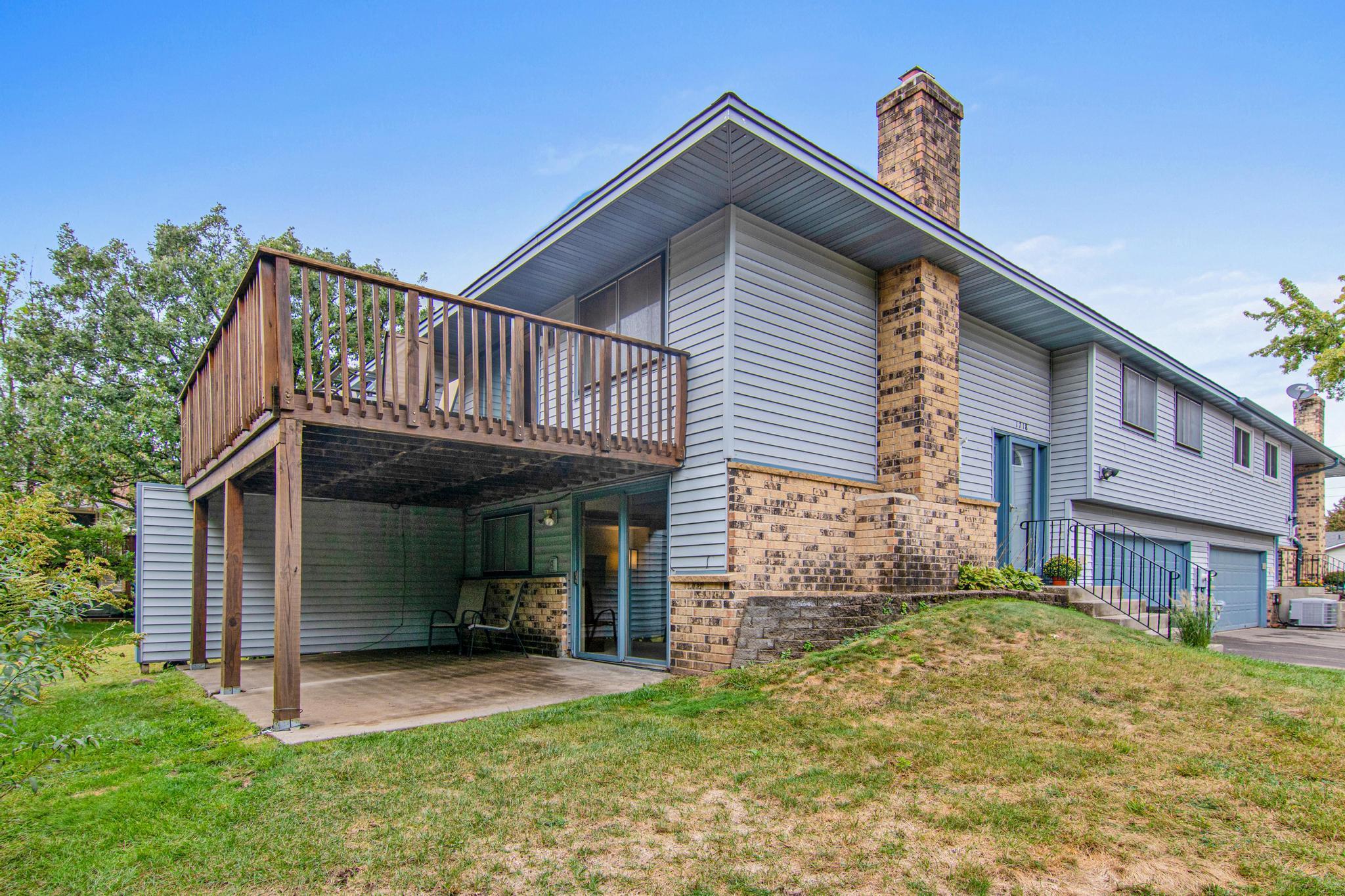 main property photo 32
