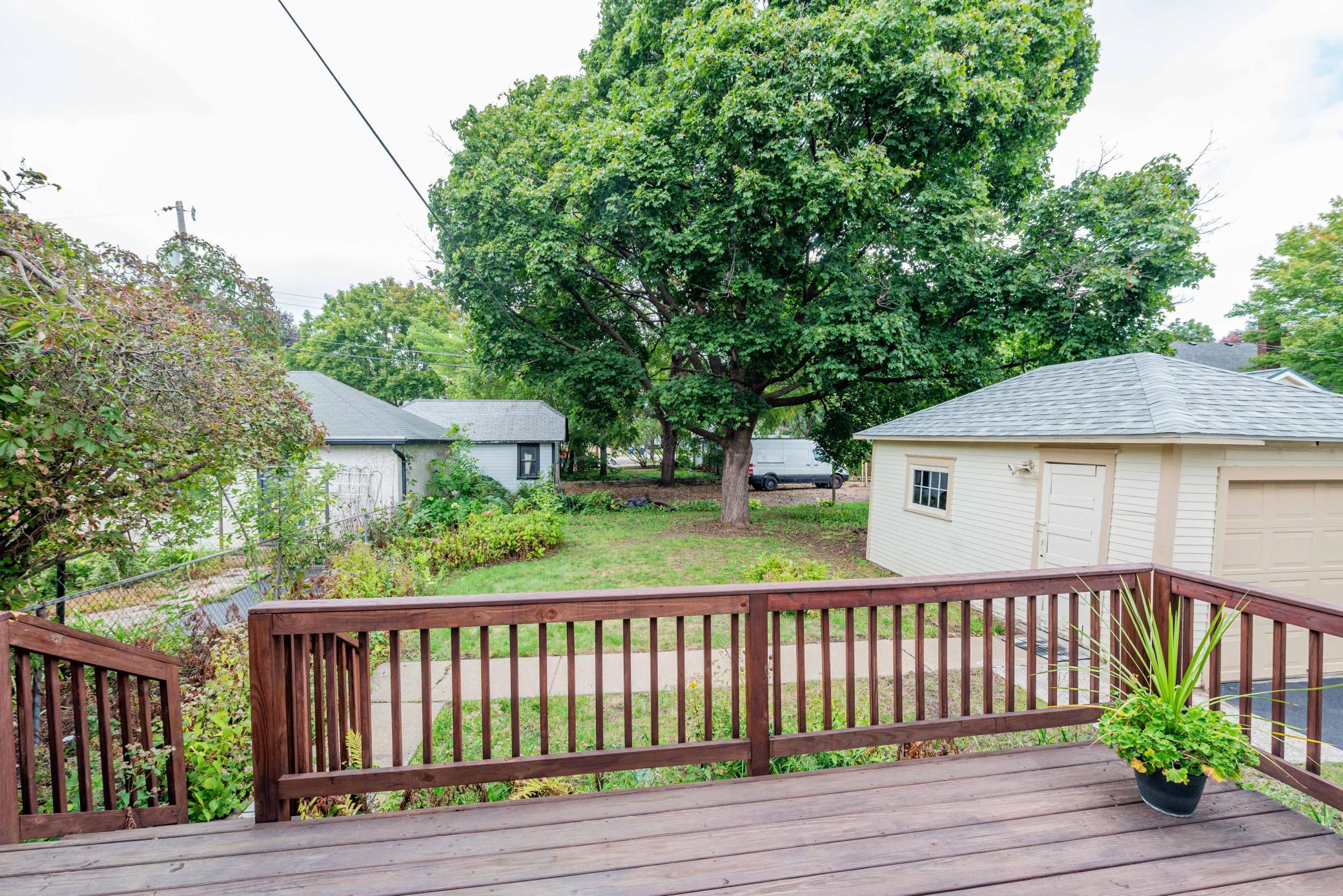 main property photo 77