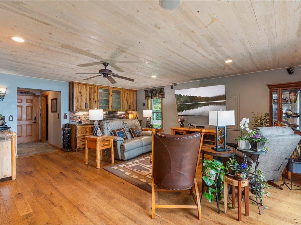 main property photo 54