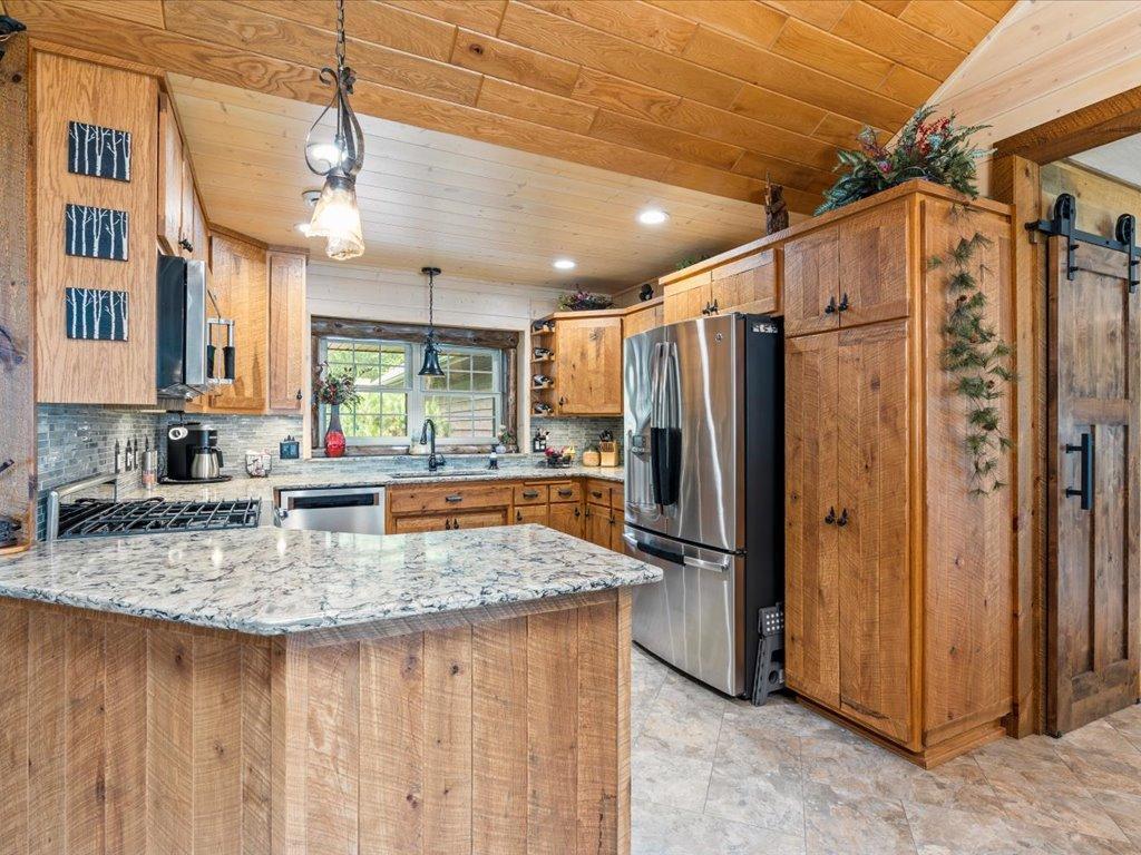 main property photo 56