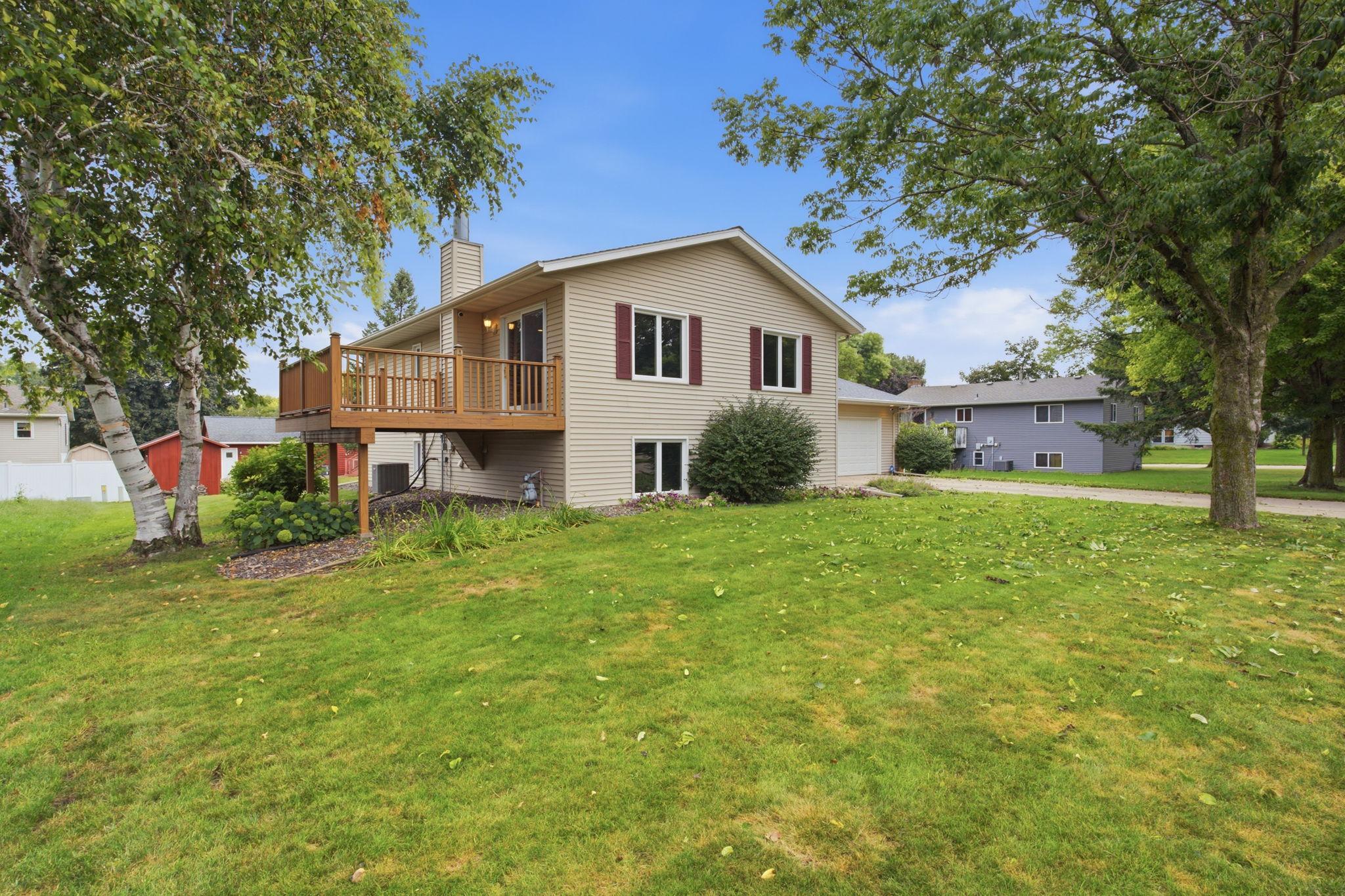 main property photo 18