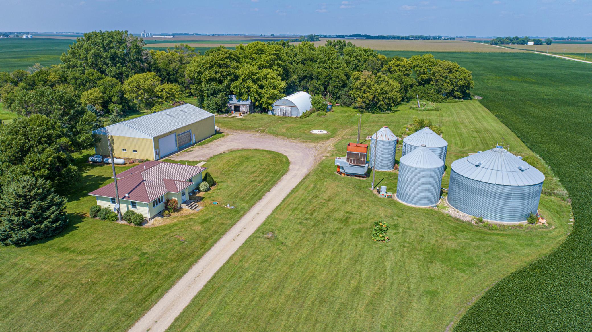 main property photo 45