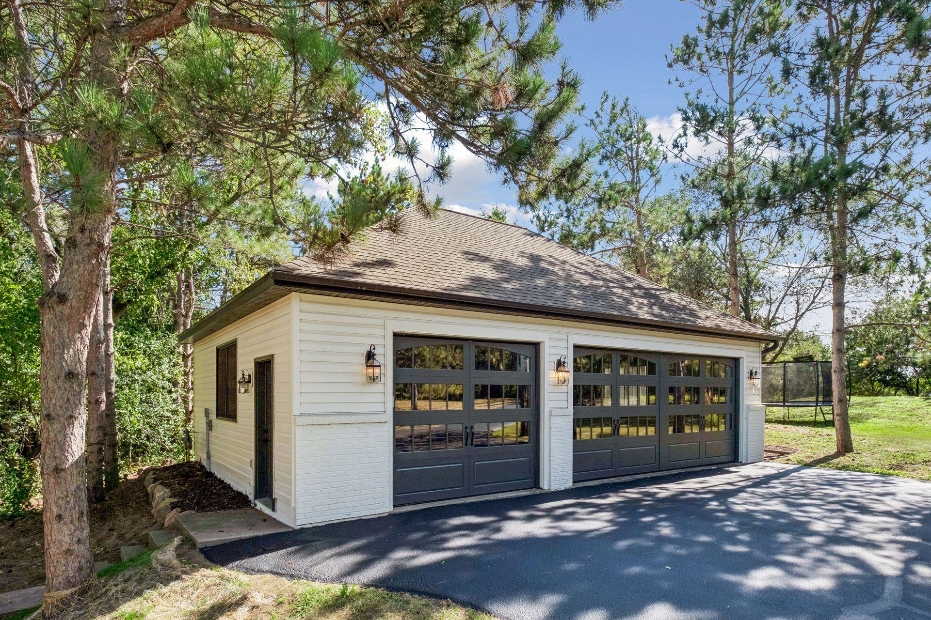 main property photo 79