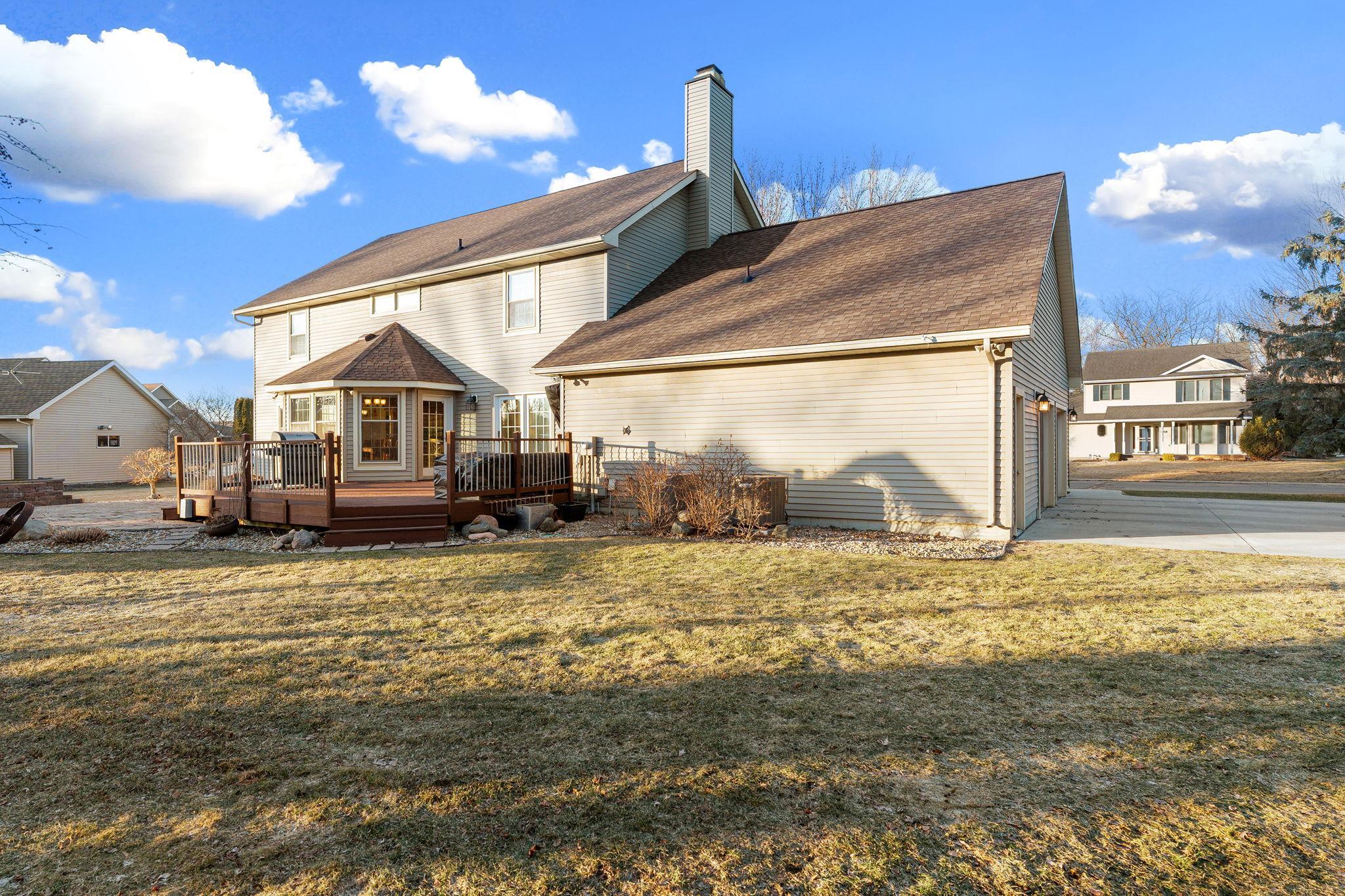 main property photo 74