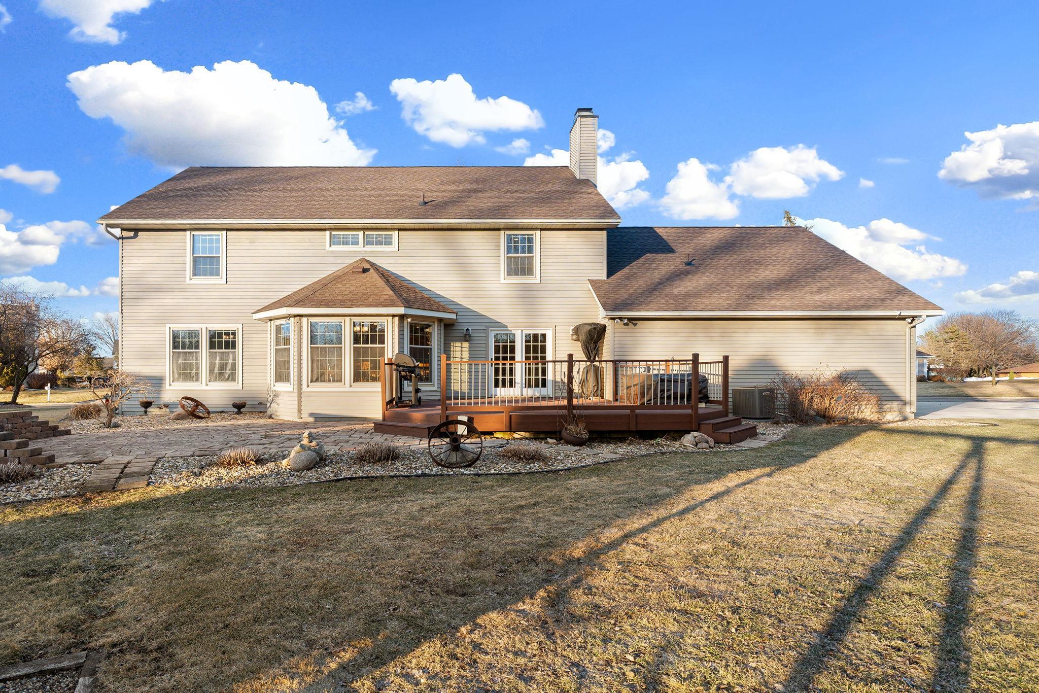 main property photo 75