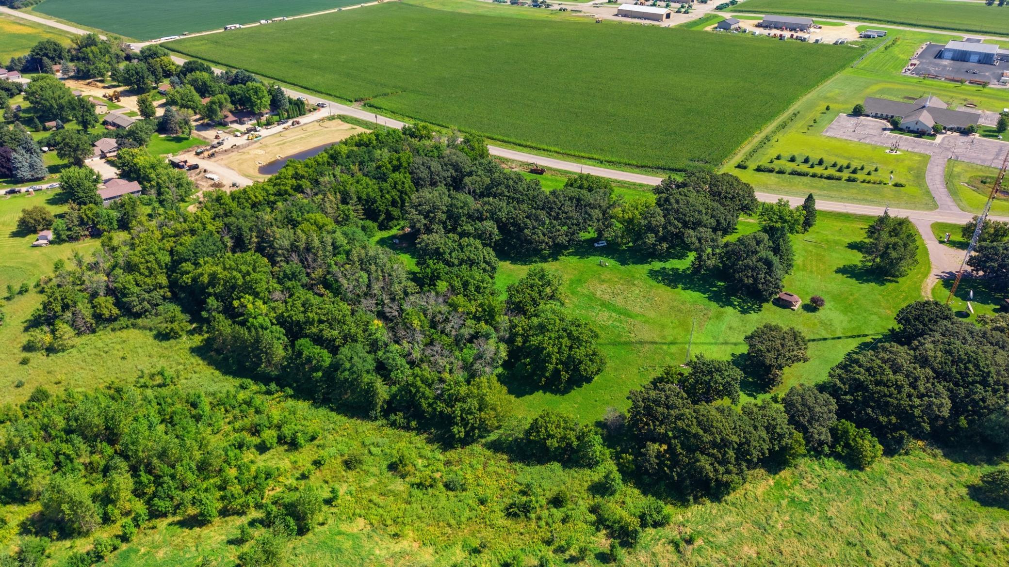 main property photo 2