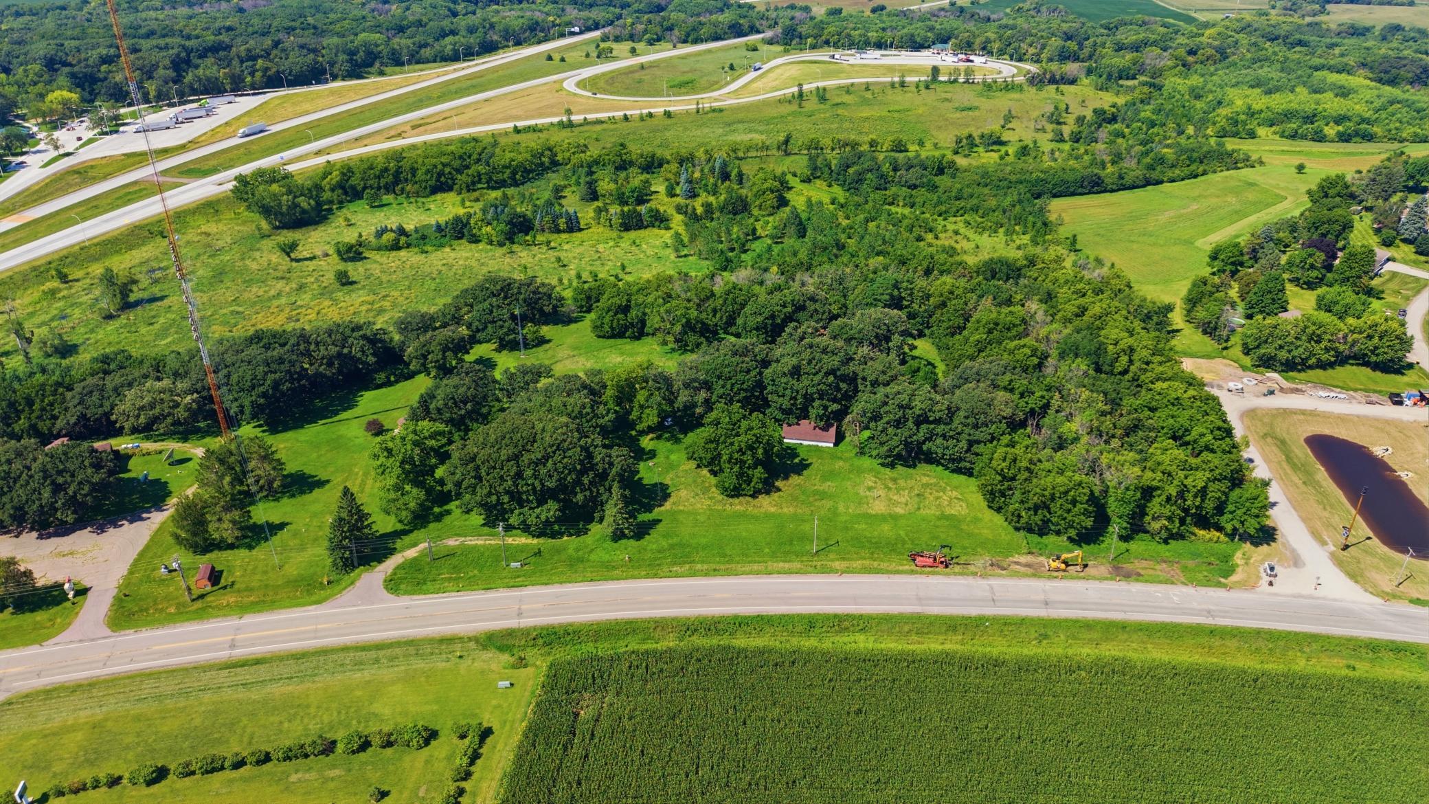 main property photo 7